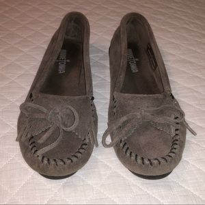 Women’s Minnetonka Moccasins